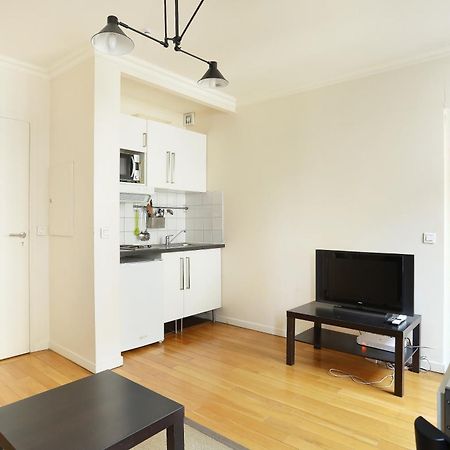Pick A Flat'S Apartments In Batignolles - Rue Biot ปารีส ภายนอก รูปภาพ