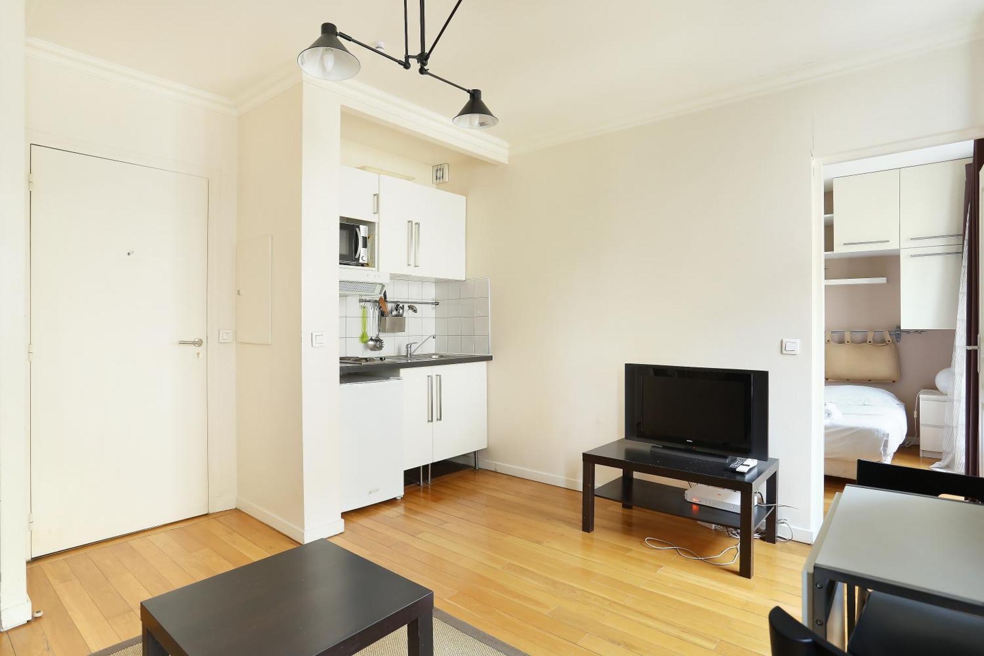 Pick A Flat'S Apartments In Batignolles - Rue Biot ปารีส ภายนอก รูปภาพ